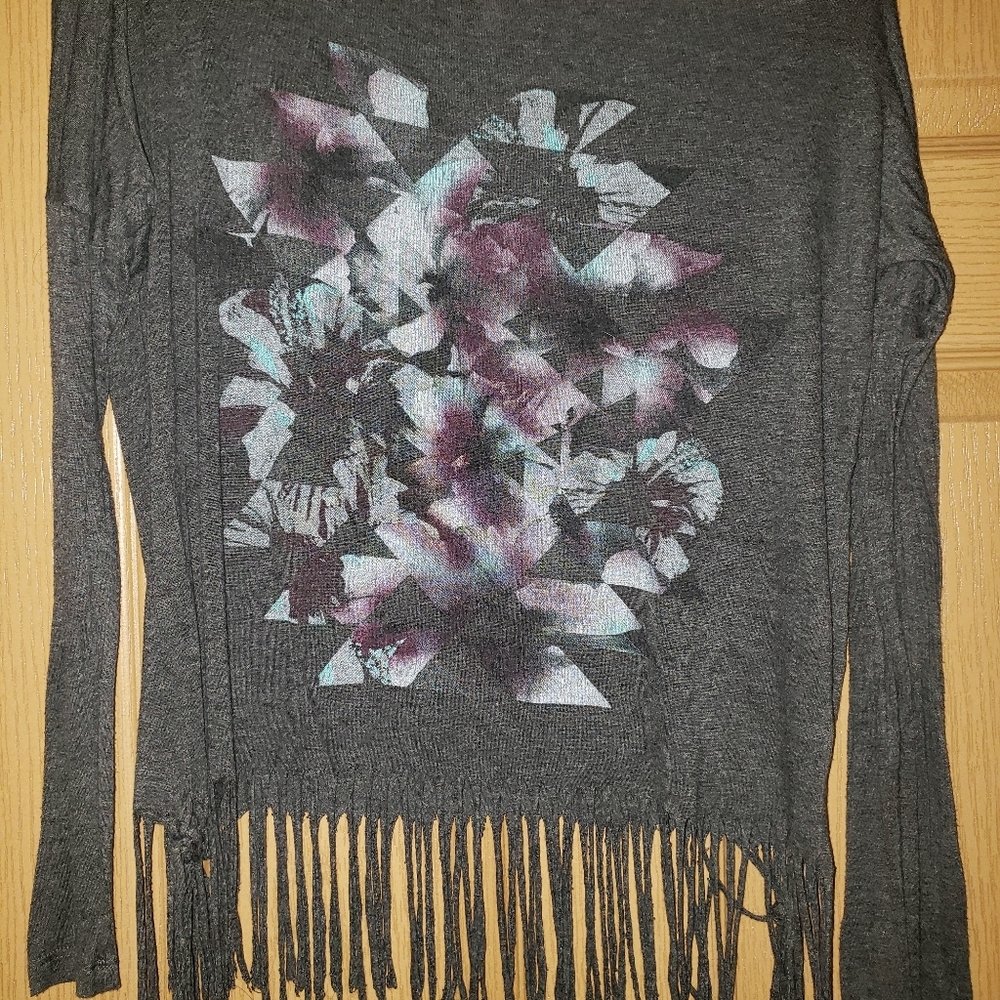 Long sleeve shirt